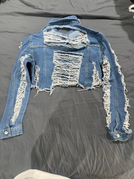 Jackets & Blazers - Distressed Cropped Denim Jacket - Blue